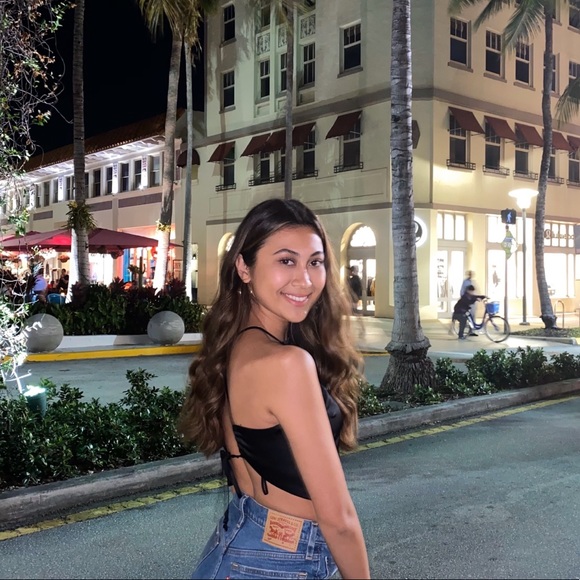 Meet your Posher, Dorian - Picture 1 of 1